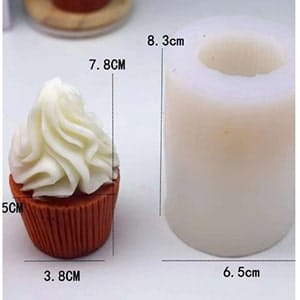 M.s cupcake 3D 6.5 x8 .3-min